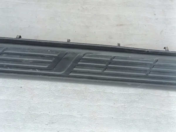 OEM 51773-0K270 Höger steg Toyota Hilux VIII image 4