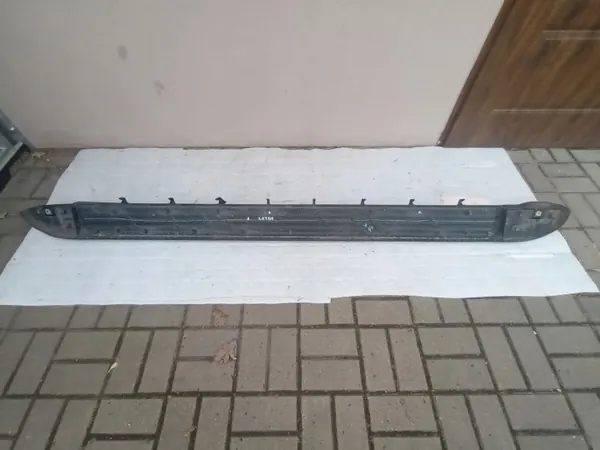 OEM 51773-0K270 Höger steg Toyota Hilux VIII image 6