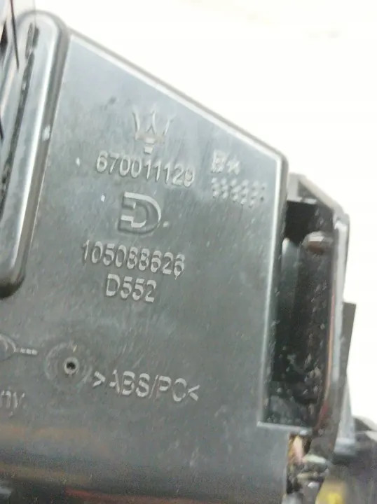 OEM 670011129 Aschenbecher Tunnelablage Maserati Ghibli image 4