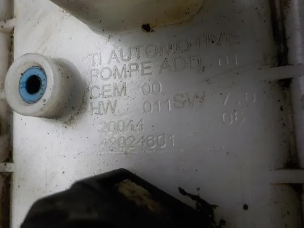 DPF-vloeistoftank OEM 9672052180 voor Peugeot 5008 3008 image 3