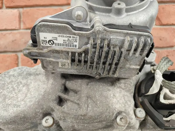 BMW F20 F30 F10 Gearbox Actuator ATC35L 8643153 8643149 image 4