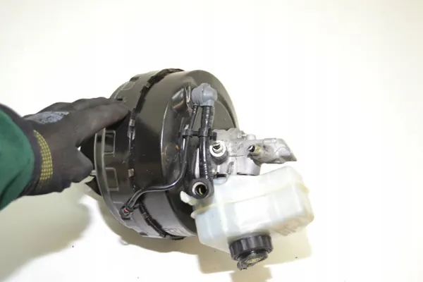 BMW Bromsassistans pump behållare OEM Qwa41 Begagnad image 5