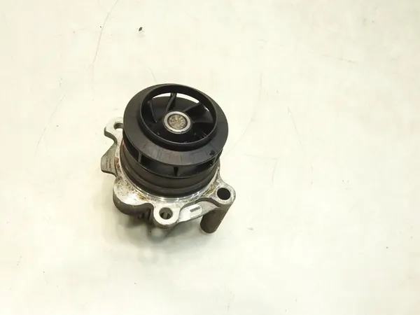 Pompa acqua VW Passat B7 2.0 TDI image 3