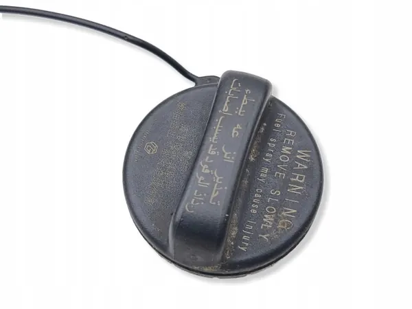 Toyota GT86 tankdop OEM AMD234239 - Gebruikt image 6