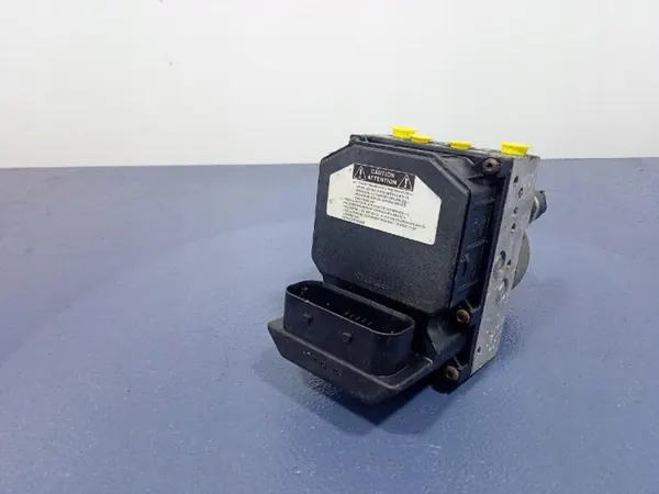 Toyota ABS-pumpstyrenhet OEM 44540-05031 Begagnad image 3