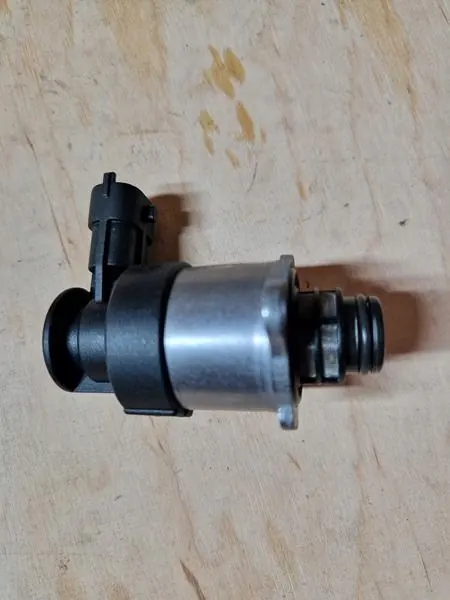 Bosch 1 462 C00 996 Bränsleregleringsventil image 2