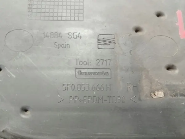 Griglia paraurti anteriore destra SEAT LEON FR lift 5F0853666H image 5