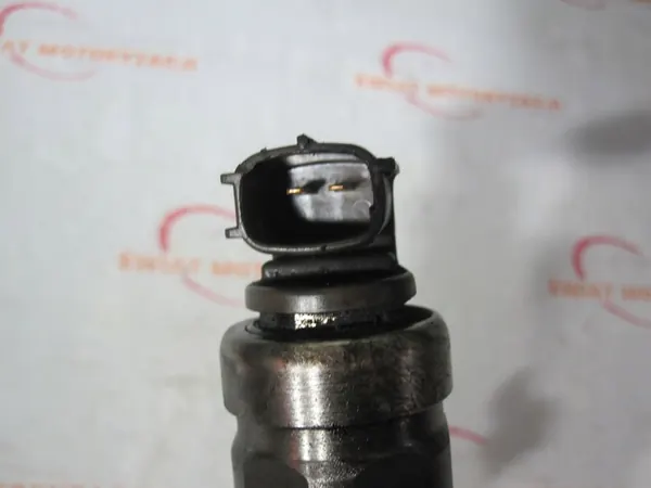 Injektor PATHFINDER NAVARA MURANO 2.5 DCI 16600-EC00B image 4