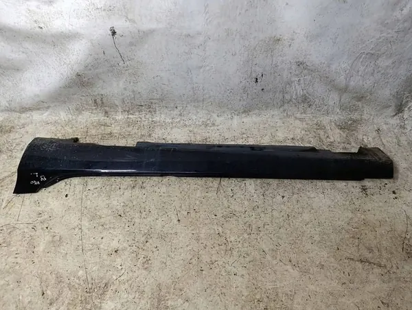 Volvo V40 II 12-19 R-Design Couvre-bas de caisse image 2