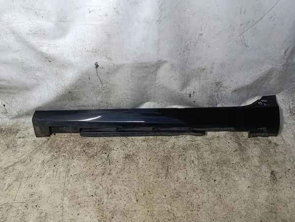 Volvo V40 II 12-19 R-Design Couvre-bas de caisse image 4