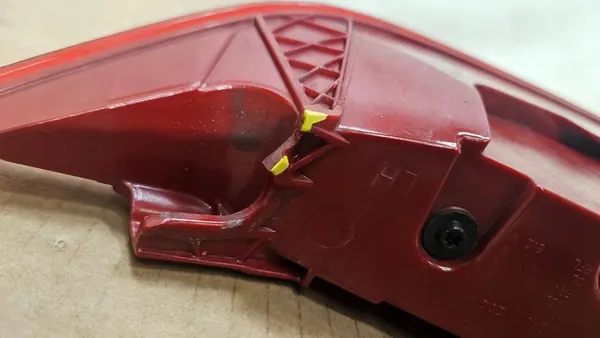 Porsche OE 99163197302 Luz Trasera Izquierda image 7