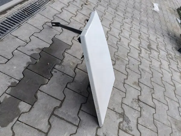 Aileron de cabine supérieur OEM 82503450 Renault image 3