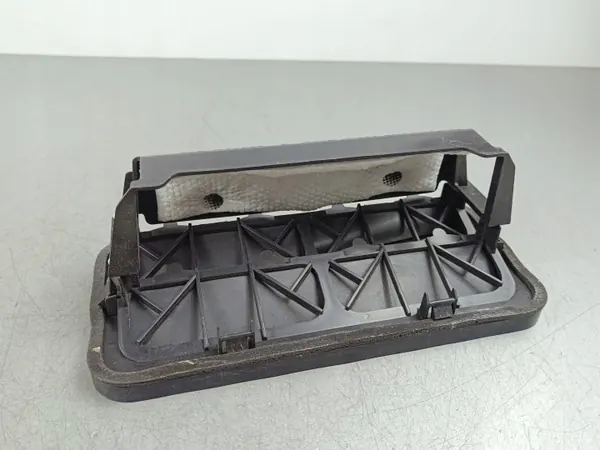 Mazda CX-9 Lüftungsgitter OEM TK8150858 - Gebraucht image 3