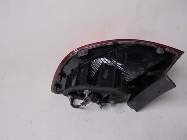 Luz trasera izquierda SEAT IBIZA 4 IV 6J8945095C 6J8945257 image 3