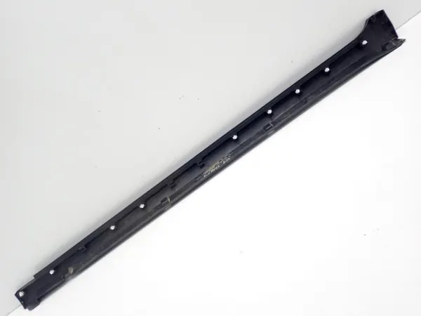 OEM 2GM853856B oikea kynnyssuoja VW T-Crossille image 8