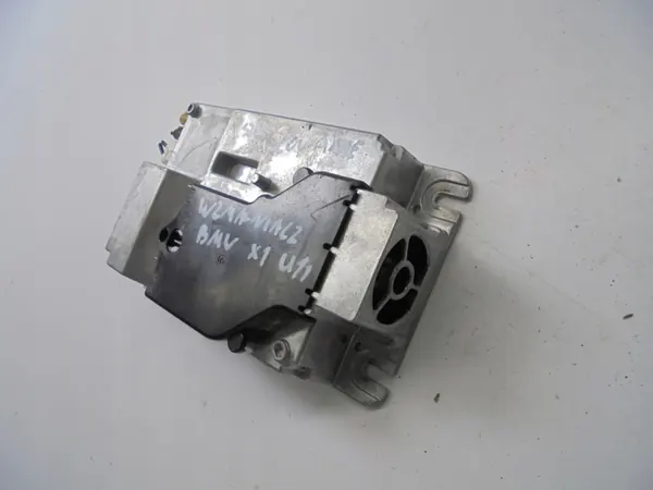 BMW Audioversterker OEM 5B44D47 - Gebruikte Staat image 3