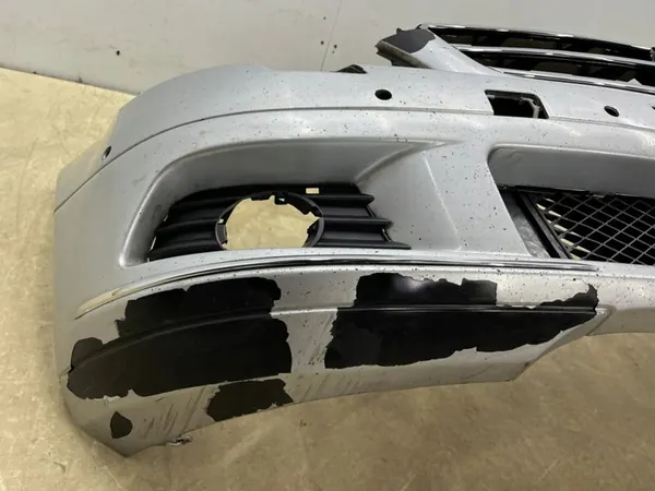 Parachoques delantero Mercedes W204 Clase C 07-11 Pre-Facelift A2048804140 image 10
