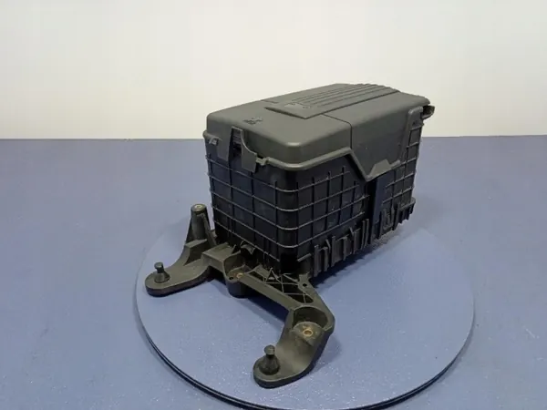 VW Passat B7 Akkuteline OEM 1K0915325A image 2