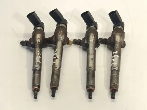 Inyector Renault OE OEM H8200294788 para Megane II image 3