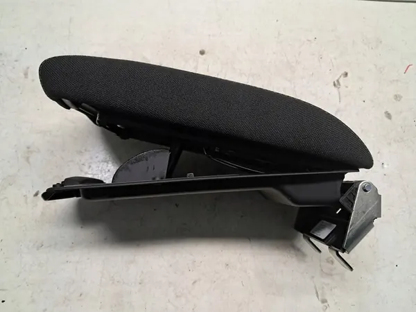 Accoudoir PEUGEOT 308 II T9 2013-2015 OEM image 7