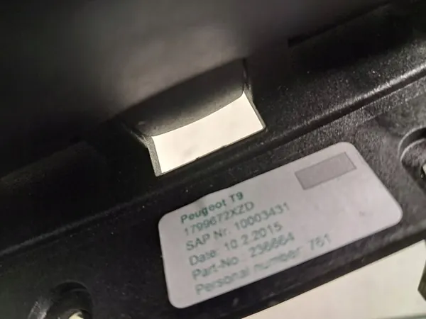 Accoudoir PEUGEOT 308 II T9 2013-2015 OEM image 8