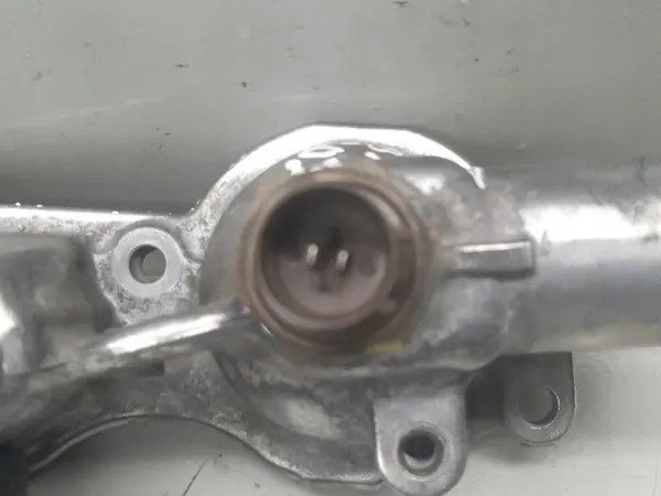 Carcaça do Termóstato OEM TERMOSTAT ROZDZIELACZ PŁYNU image 8