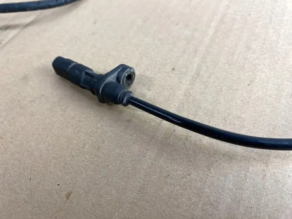 Sensor ABS traseiro esquerdo direito BMW E39 azul OEM image 8