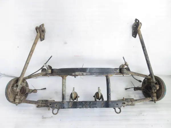 Traverse arrière OEM SANKI TYŁ LAND ROVER FREELANDER (L314) image 7