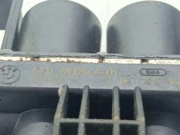 Válvula de control de refrigerante BMW 64116910544 image 6