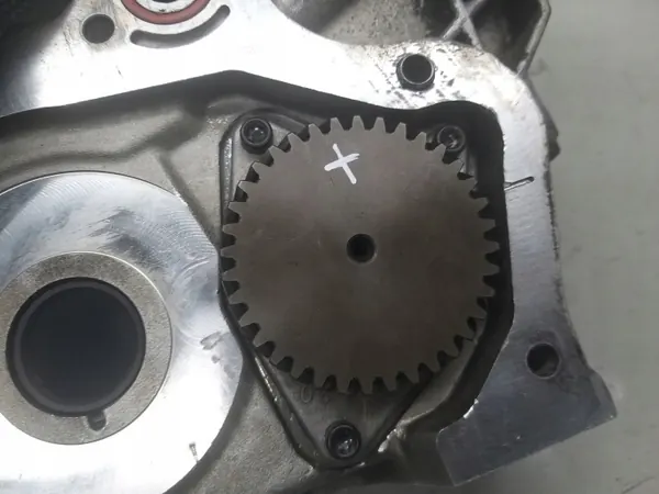 Bomba de aceite OEM 2.0 CRDI para Hyundai/Kia - Usada image 9