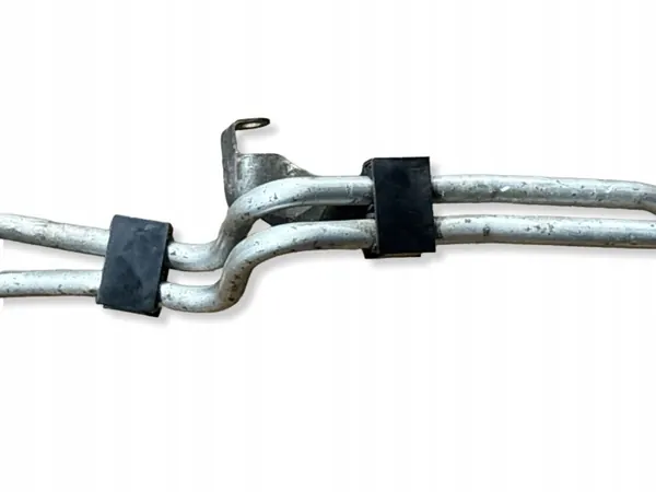 Conduit de refroidisseur d'huile Land Rover Range Rover L405 OEM CPLA7R081AA image 4