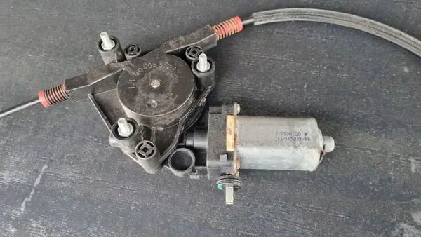 Regulador de janela esquerdo IVECO DAILY IV 06-12 image 7