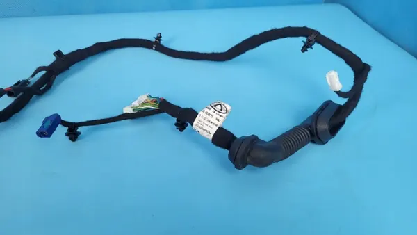 Harness porta-malas Chery Omoda 5 OEM 806006845AA esquerdo image 3