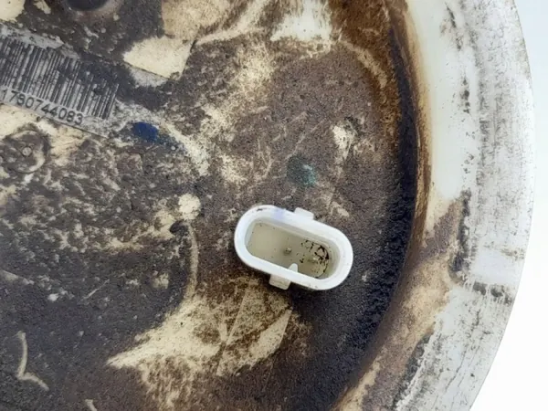Bränslepump OEM A2044701294 för Mercedes-Benz C W204 image 8