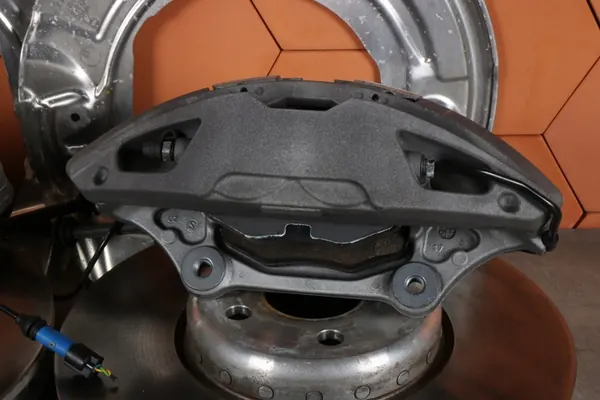 Sistema de Freio BMW G11 G12 G15 G16 G30 G31 348X36 image 5