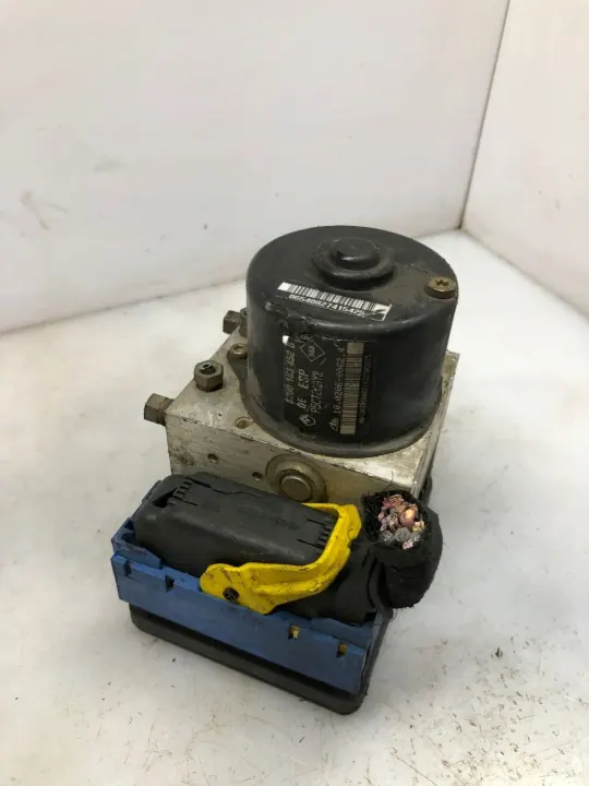 Contrôleur Pompe ABS OEM 8200183452B - Occasion image 2