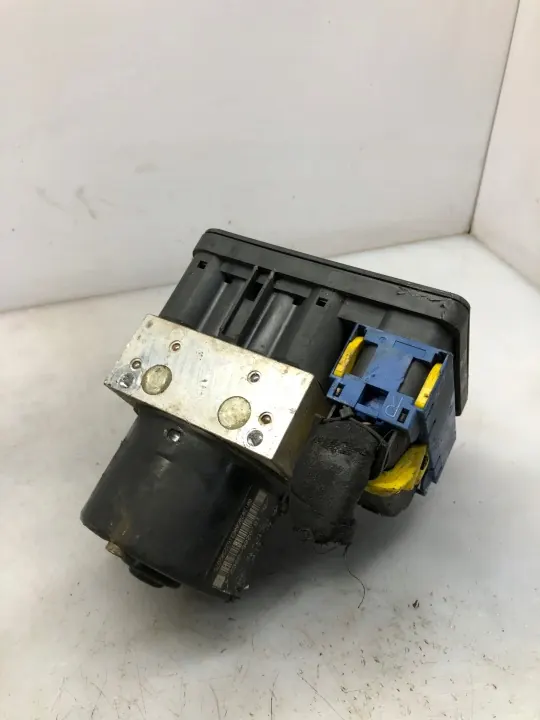 Contrôleur Pompe ABS OEM 8200183452B - Occasion image 4