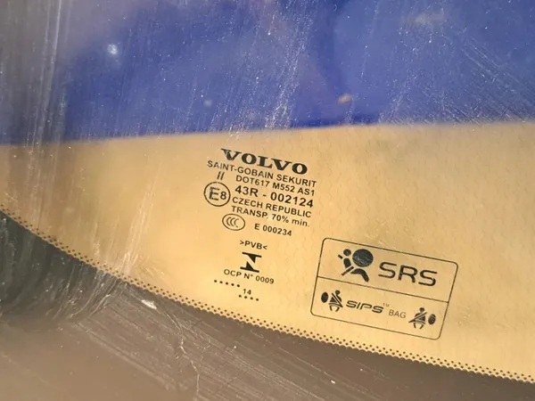 Para-brisa dianteiro Volvo OE usado OEM E843R002124 image 5