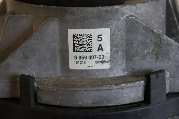 BMW Supporto Motore Sinistro OE 22116859407 image 4