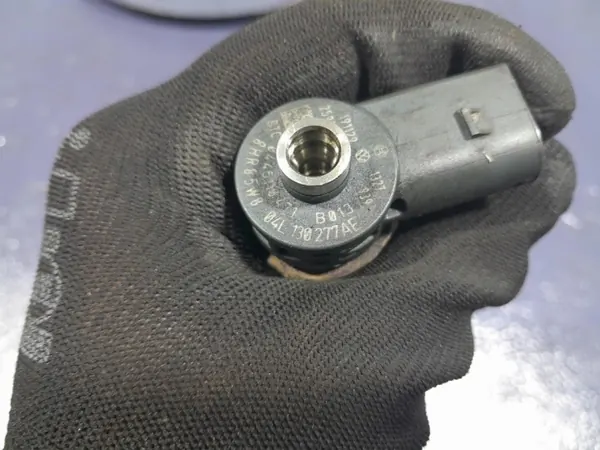 OEM 04L130277AE Einspritzdüse für Skoda Superb III image 4