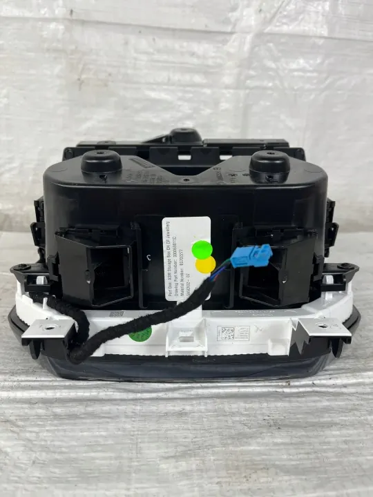 BMW X3 G45 Juomapidin OEM 5A66F48 5A50931 image 6