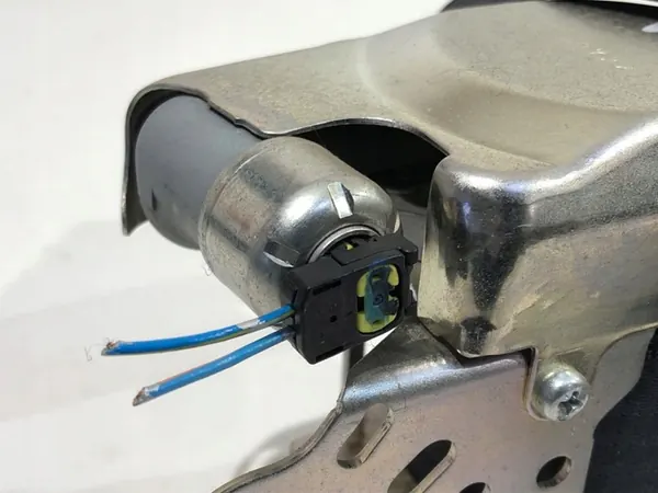 Front Right Seat Belt Suzuki Swift III 84920-62J0 image 3