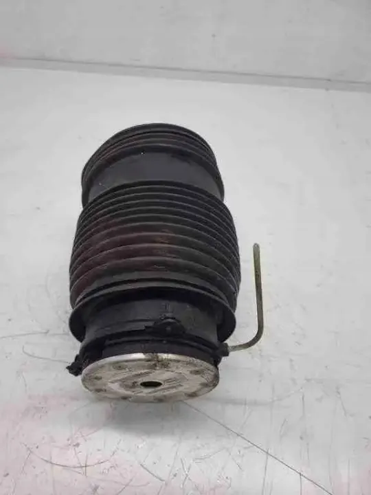 Mercedes W213 Hinterachsluftfeder links OEM A2053200125 image 3