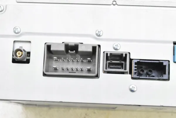 Radio CD OEM 31326224AA para Jaguar XJ X351 image 7