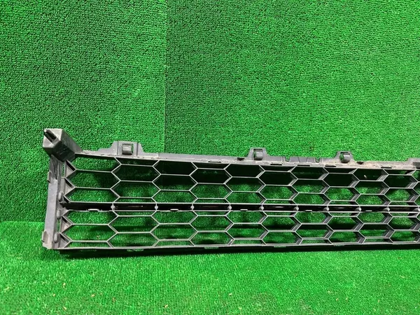 Griglia paraurti anteriore Skoda Superb III LIFT 3V0853677 image 4