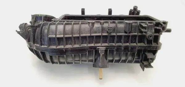 Coletor admissão VW OEM 04C129709E Golf VIII 1.0L image 3