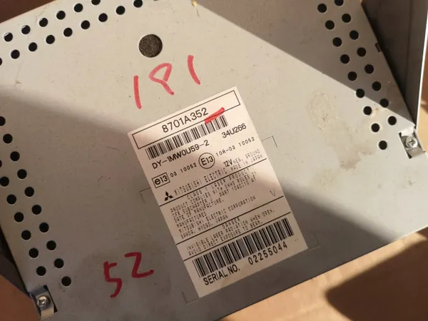 Mitsubishi ASX OEM Radio CD-speler - Compleet Set image 5