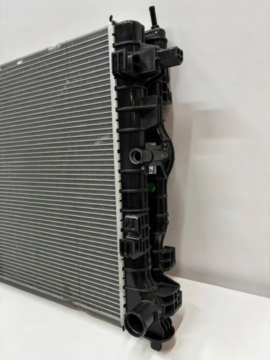 Refroidisseur d'eau MG HS 1.5 OEM 14050651PMI image 5