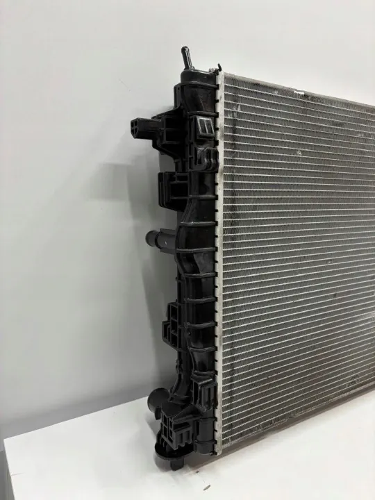 Refroidisseur d'eau MG HS 1.5 OEM 14050651PMI image 8
