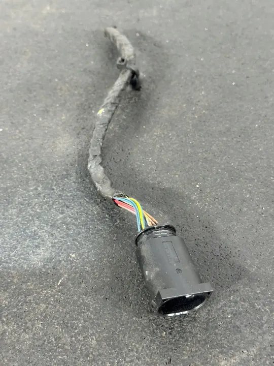 Conector de Enchufe BMW OE 929343 - Usado image 2